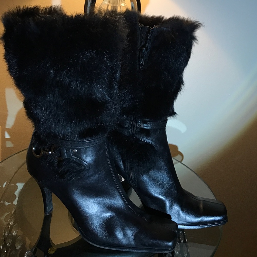 Hype All Leather and Fur Boot 9B